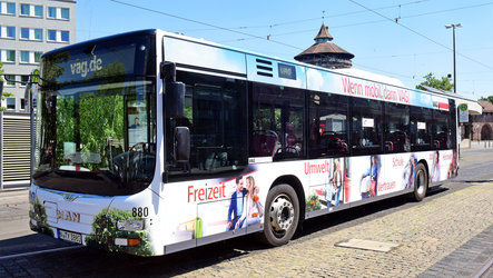 Bus mit neuer Werbung "Wenn mobil, dann VAG"