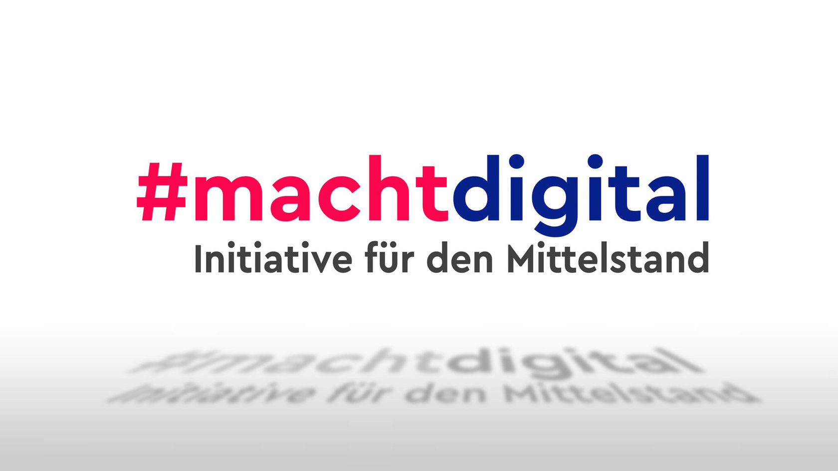 [Translate to EN:] #machtdigital-Logo gespiegelt
